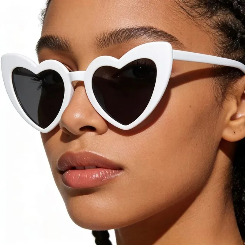 Sunglasses Uv400 - Okulary przeciwsłoneczne w kształcie białego serca,