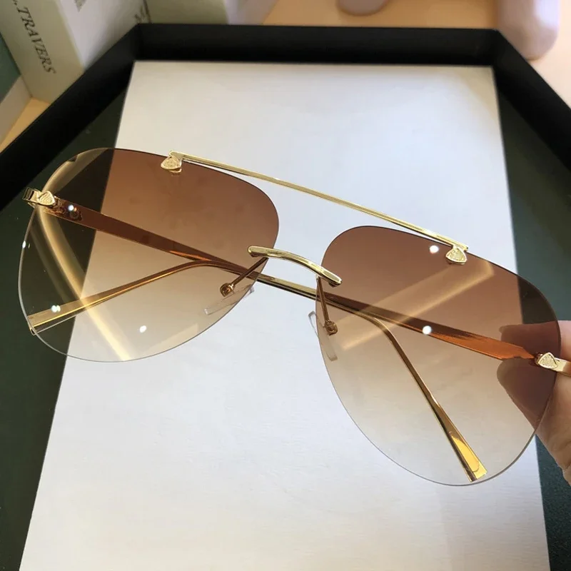 Designer Sunglasses - Klasyczne, bezramkowe okulary przeciwsłoneczne w stylu