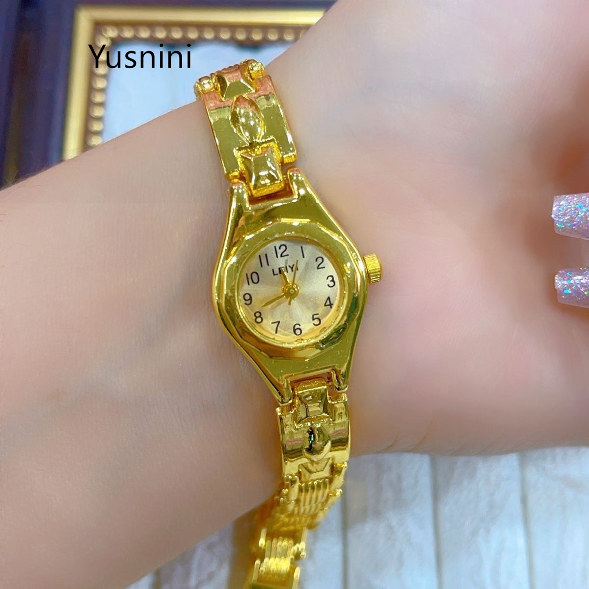 Nowy Dubajski Zegarek Modowy z – Gold Plated Jewelry recenzja i cena